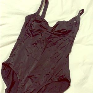 Speedo one piece bathing suit in black, like new
